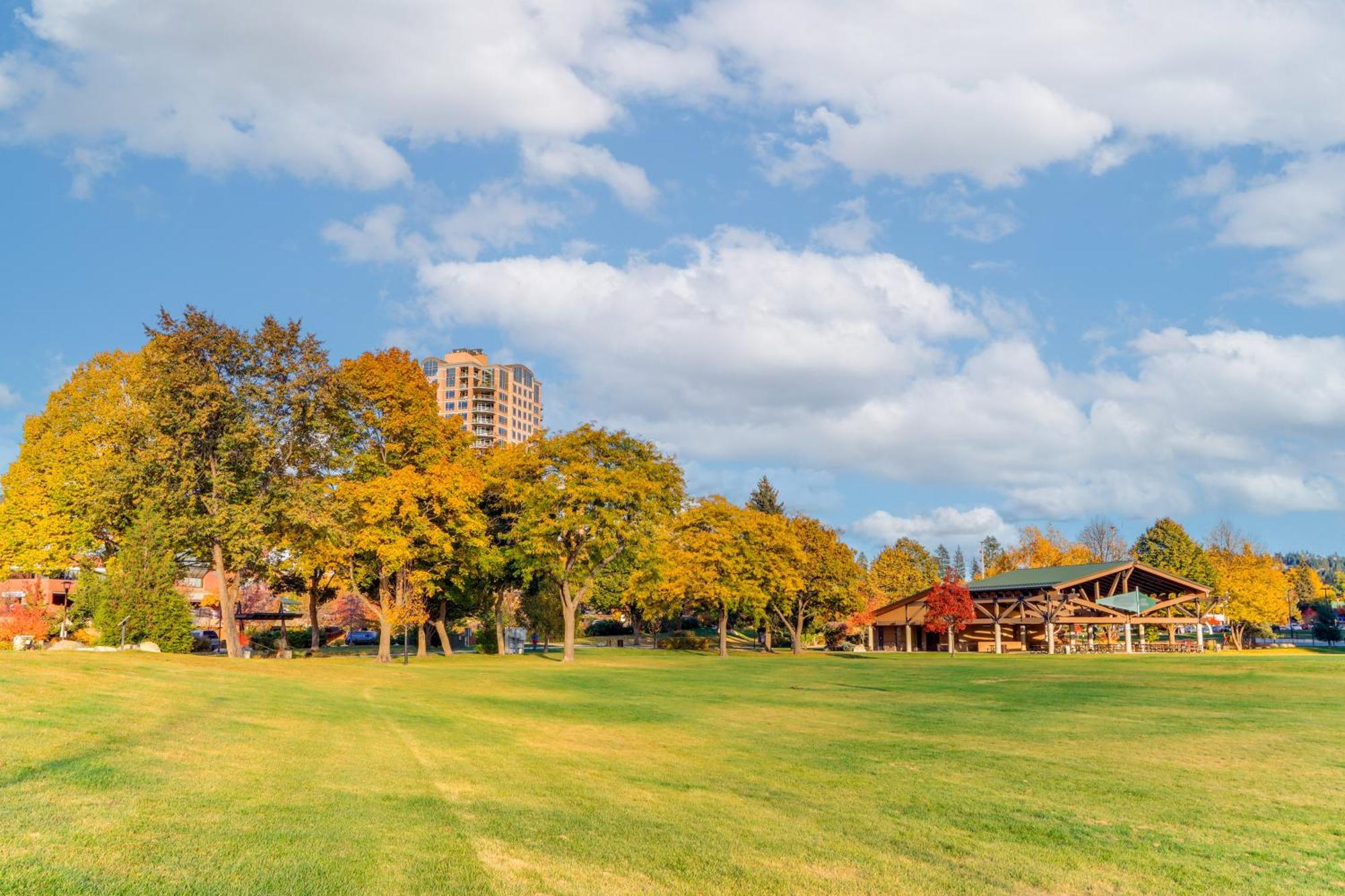 Modern Coeur Dalene Getaway Condo Walk Downtown! Coeur d'Alene Exteriér fotografie